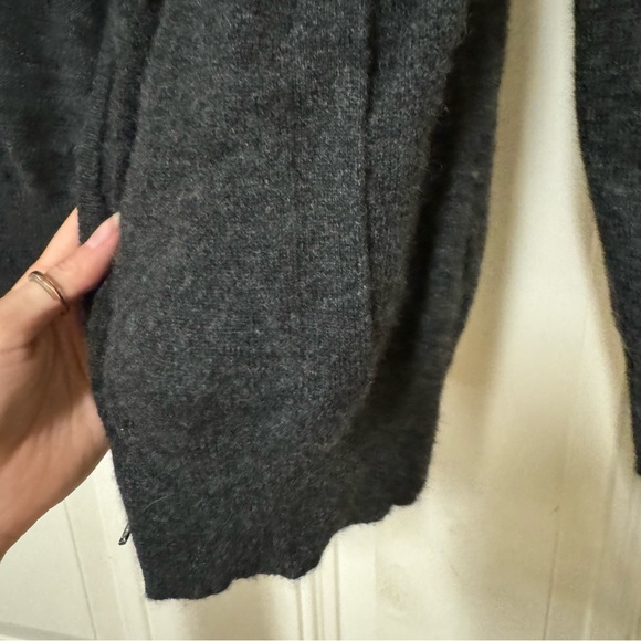 Neiman Marcus Cashmere zip up Hoodie, - Picture 3 of 10